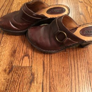 Born Brown Leather Mules. Size 6